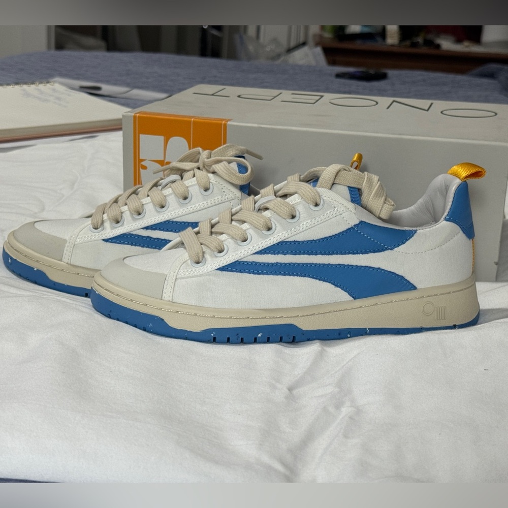 ONCEPT Playoff Portland Sneakers. NWT Adriatic Blue & Distressed White. The BEST